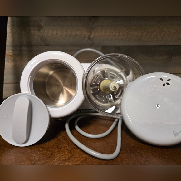 Baby Food Processor and Steamer - Picture 2 of 8